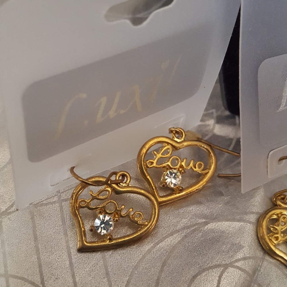 Heart shaped Love wrttin gold plated crystal dangl